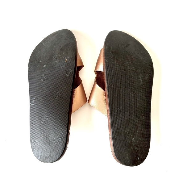 Beek Blackbird Bronze Gold Metallic Leather Slide Sandals Size 5 - Picture 13 of 13